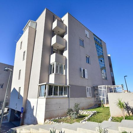 Sunshine Apartment Makarska Exterior photo